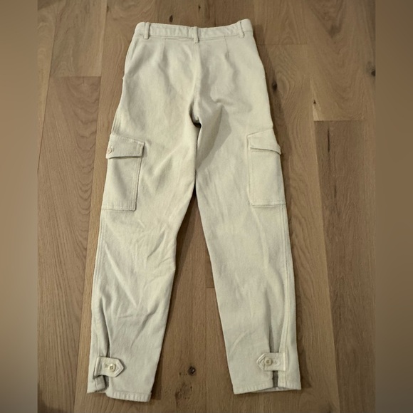 Aritzia Wilfred Free Modern Cargo Pants - Size 2 - Picture 4 of 5